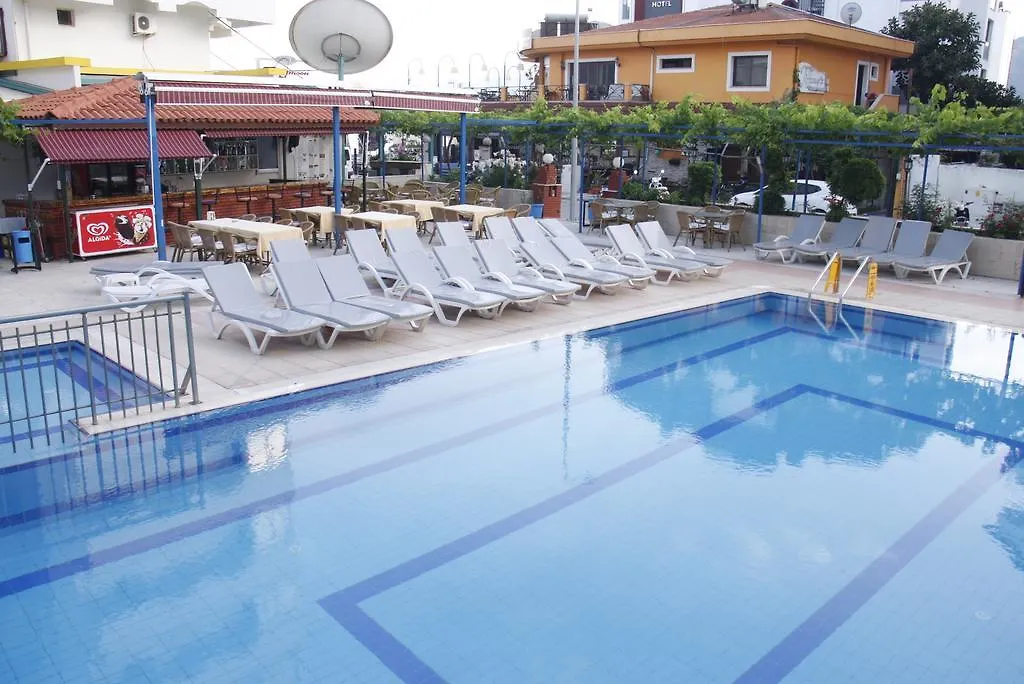 Tekin Aparts Marmaris 3*,
