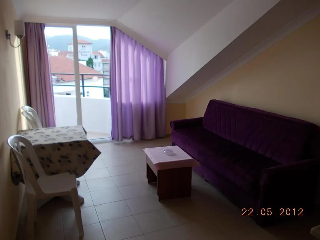 Tekin Aparts Marmaris